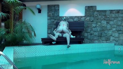 Boss invites maid to the pool, but couldn't resist a hot